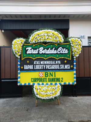 Papan Bunga Duka di Kakaskasen Tiga
